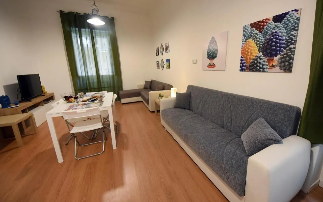 פלרמו Nigra Apartments 0*,  איטליה